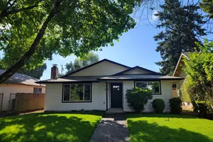 945 18th St NE, Salem, OR 97301 - Photo 1