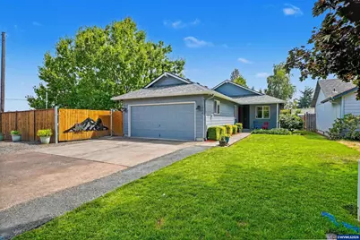1002 37th Av SW, Albany, OR 97321 - Photo 1