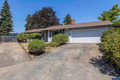 19565 SW Southview Pl, Beaverton, OR 97078 - Photo 1