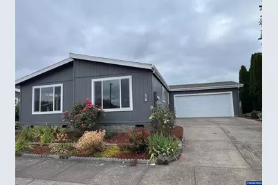 11105 Main #14 St, Donald, OR 97020 - Photo 1