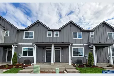 514 E Traverse Rd, Woodburn, OR 97071 - Photo 1