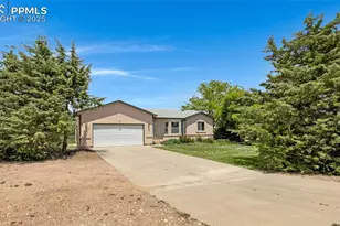 235 E Idaho Springs Dr, Pueblo, CO 81007 - Photo 1