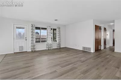 6540 Delmonico Drive #203, Colorado Springs, CO 80919 - Photo 7