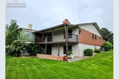 538 Lakewood Circle, Colorado Springs, CO 80910 - Photo 5