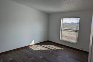 7825 S Loma Ln, Mayer, AZ 86333 - Photo 13