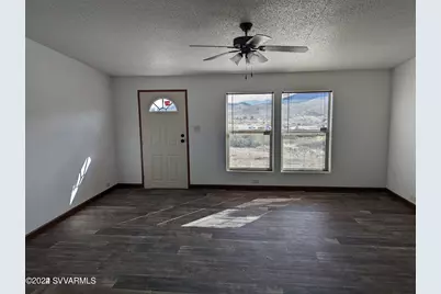 7825 S Loma Lane, Mayer, AZ 86333 - Photo 3