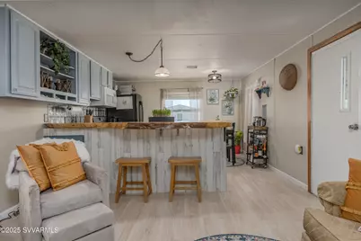 325 W State Route 89A #7, Cottonwood, AZ 86326 - Photo 9