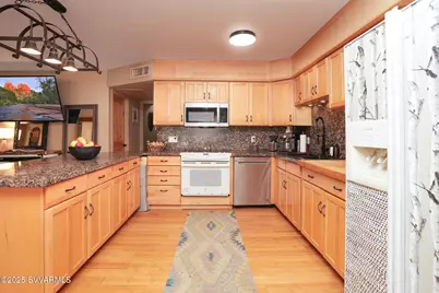 4025 E Valley Lane, Rimrock, AZ 86335 - Photo 7