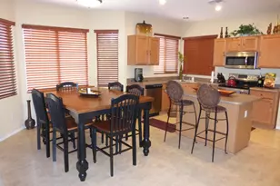 1042 N Moccasin Trail, Gilbert, AZ 85234 - Photo 5