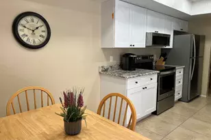 12212 N Paradise Vlg Pkwy S, Phoenix, AZ 85032 - Photo 5