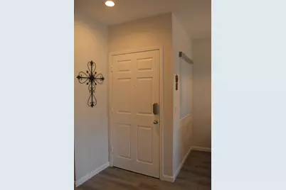 9450 E Becker Lane #1090, Scottsdale, AZ 85260 - Photo 3