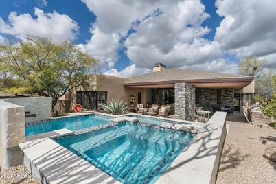 10397 E Loving Tree Lane, Scottsdale, AZ 85262 - Photo 1