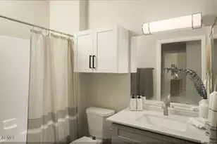 10 W Minnezona Ave, Phoenix, AZ 85013 - Photo 3