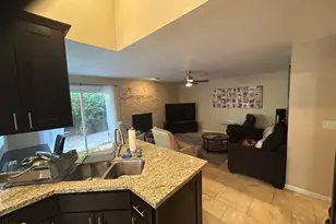 6002 E Beck Ln, Scottsdale, AZ 85254 - Photo 9