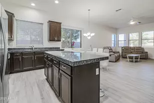 8754 W Palmaire Ave, Glendale, AZ 85305 - Photo 9