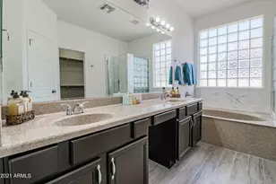 8754 W Palmaire Ave, Glendale, AZ 85305 - Photo 29