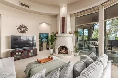 7872 E Thorntree Drive, Scottsdale, AZ 85266 - Photo 11