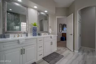 8661 E Gail Rd, Scottsdale, AZ 85260 - Photo 31