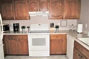 4303 E Cactus Rd, Phoenix, AZ 85032 - Photo 17