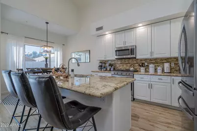 8661 E Gail Road, Scottsdale, AZ 85260 - Photo 17