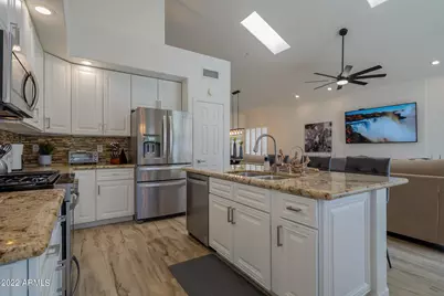 8661 E Gail Road, Scottsdale, AZ 85260 - Photo 11