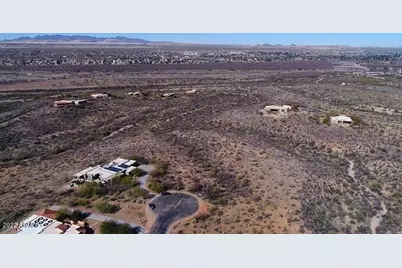 640 E Canyon Rock Road #00049, Green Valley, AZ 85614 - Photo 3