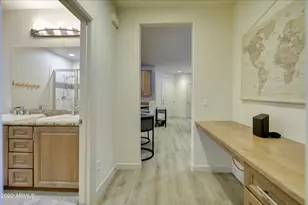 7291 N Scottsdale Rd, Paradise Valley, AZ 85253 - Photo 11