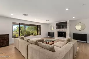 5222 N Saddle Rock Dr, Phoenix, AZ 85018 - Photo 3
