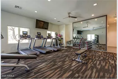 35035 N North Valley Parkway #2, Phoenix, AZ 85086 - Photo 5