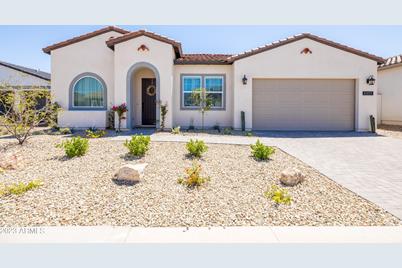 17177 W Edinburg, Surprise, AZ 85388 - Photo 1