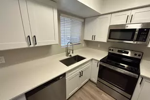 8550 E McDowell Rd, Scottsdale, AZ 85257 - Photo 5