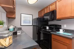 6201 W Olive Ave, Glendale, AZ 85302 - Photo 5