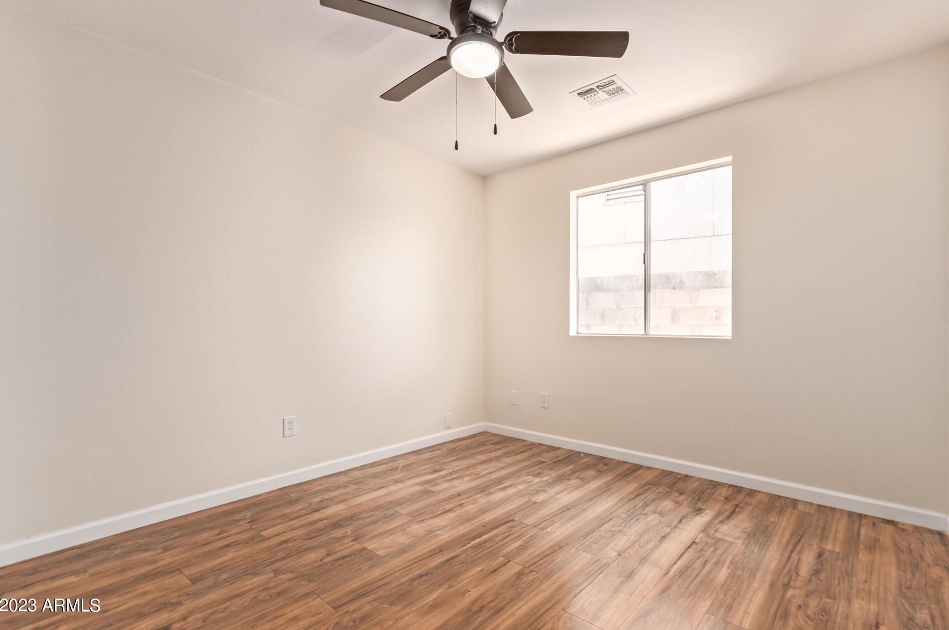 8506 Whitton Ave, Phoenix AZ  85037-2747 exterior