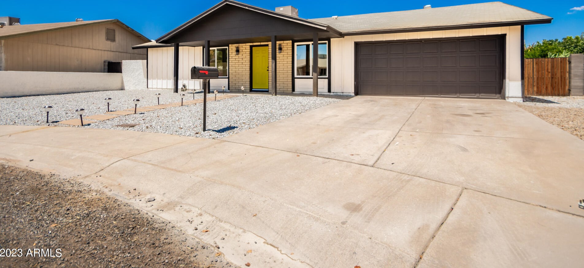 8506 Whitton Ave, Phoenix AZ  85037-2747 exterior