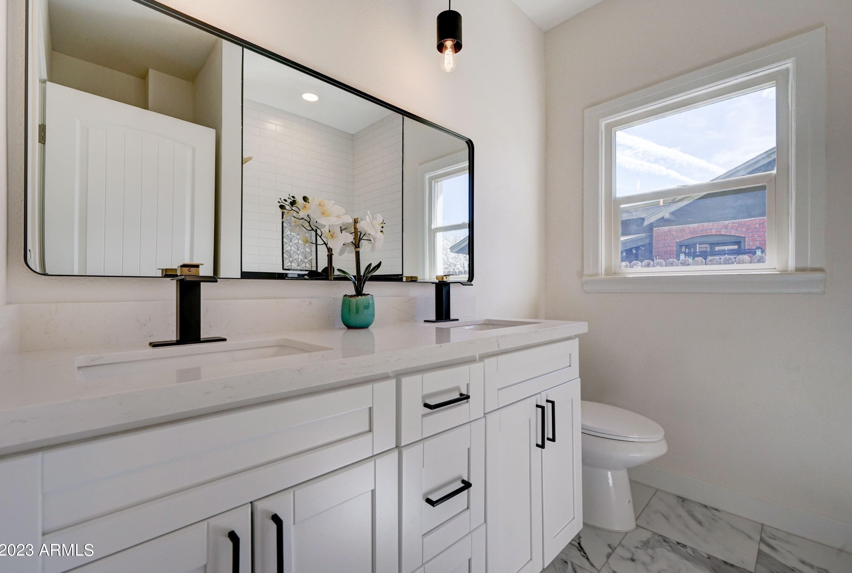 1517 Mckinley St, Phoenix AZ  85007-2220 exterior