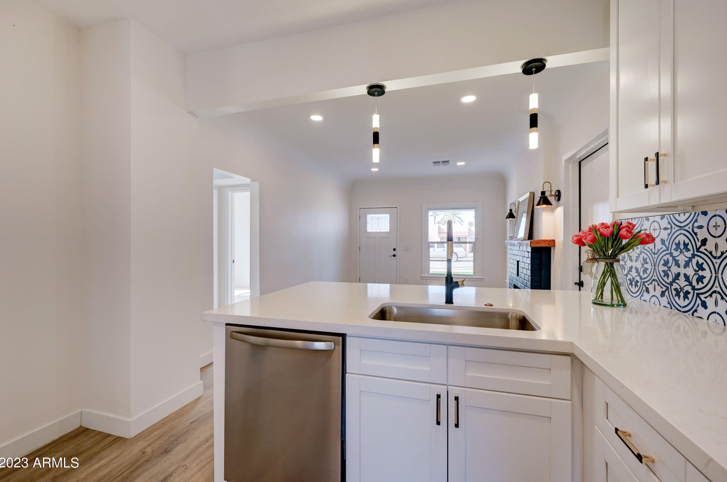 1517 Mckinley St, Phoenix AZ  85007-2220 exterior