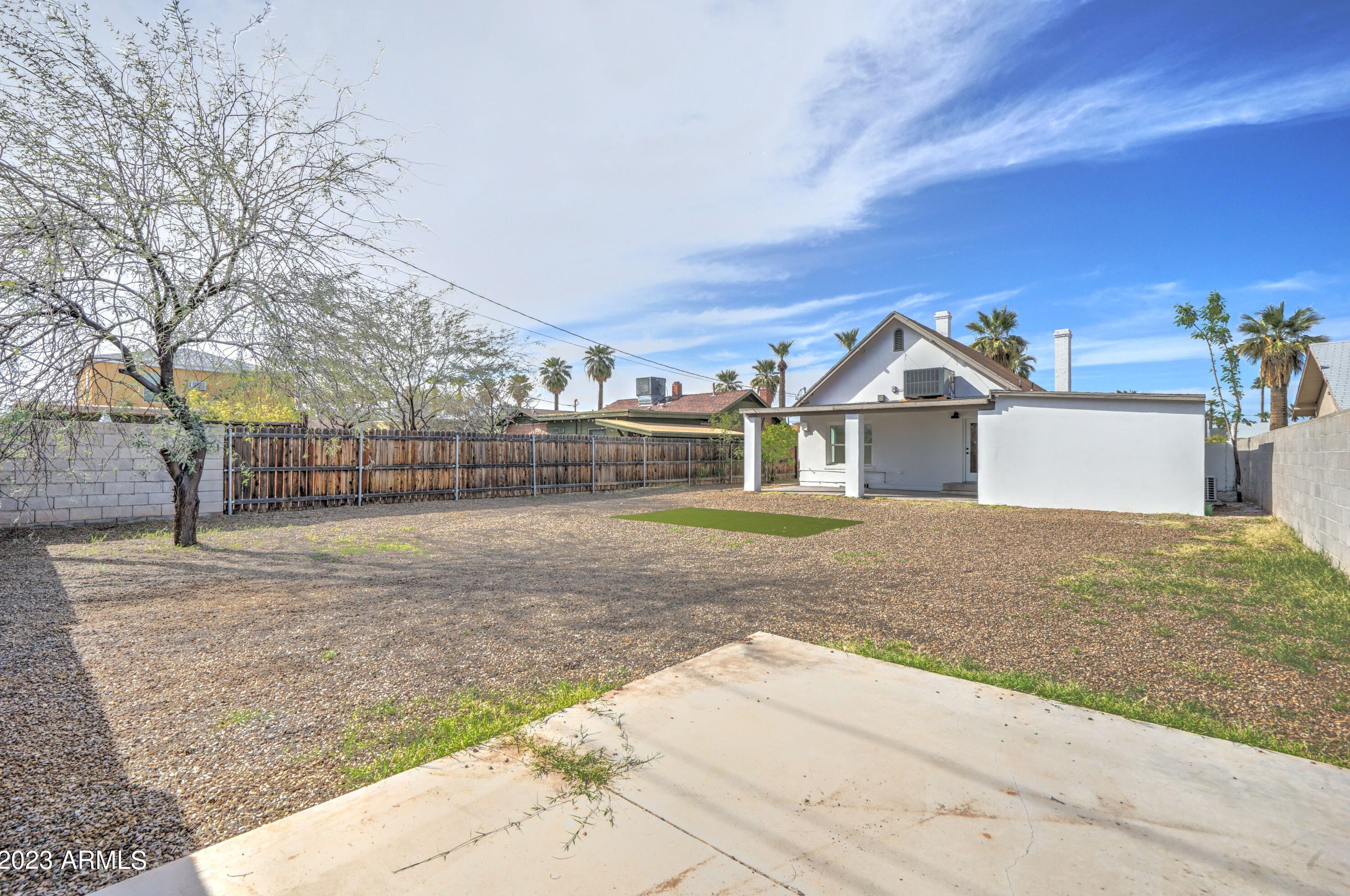 1517 Mckinley St, Phoenix AZ  85007-2220 exterior