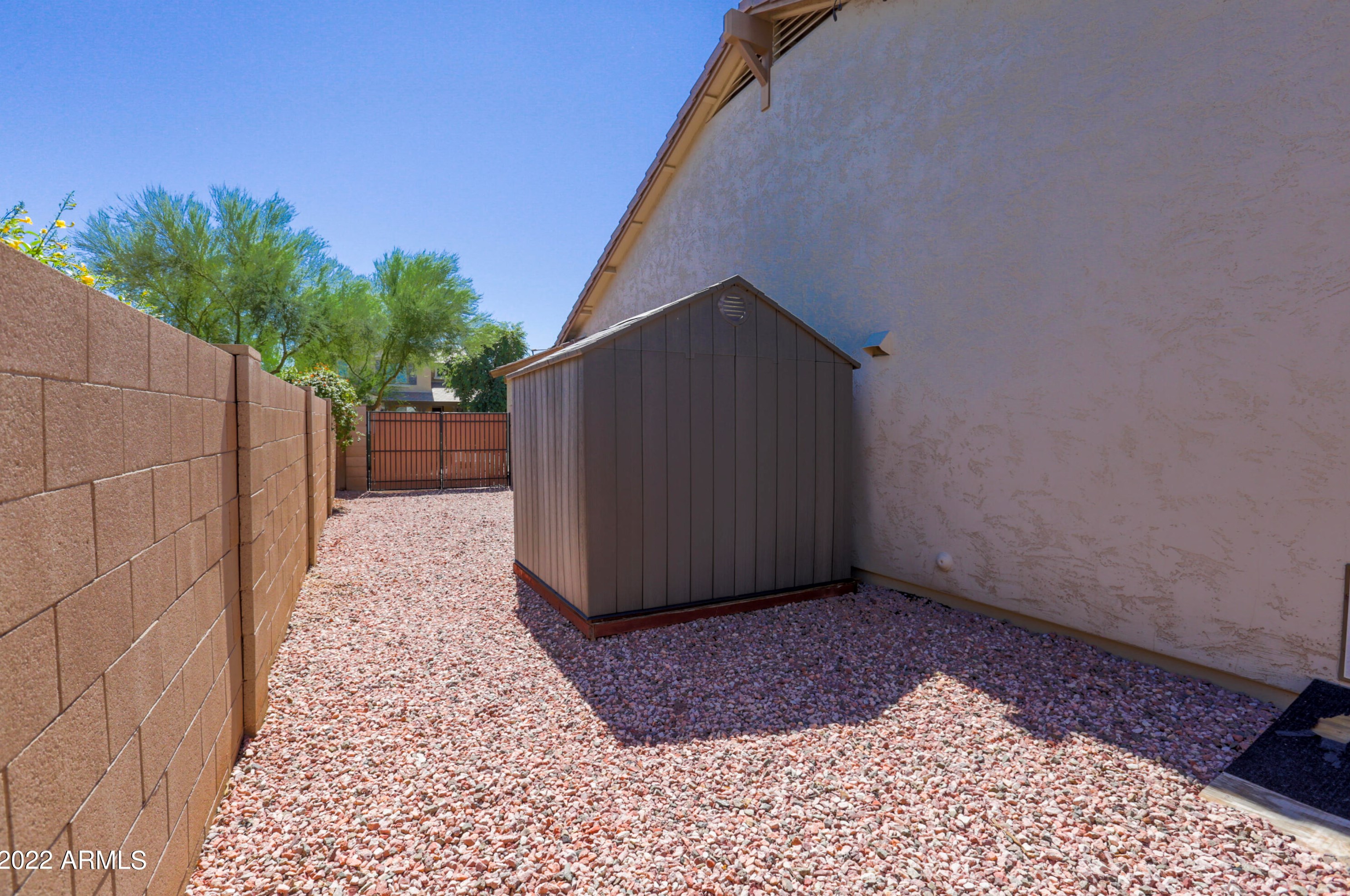 15628 Minnezona Ave, Goodyear AZ 85395-7635 exterior