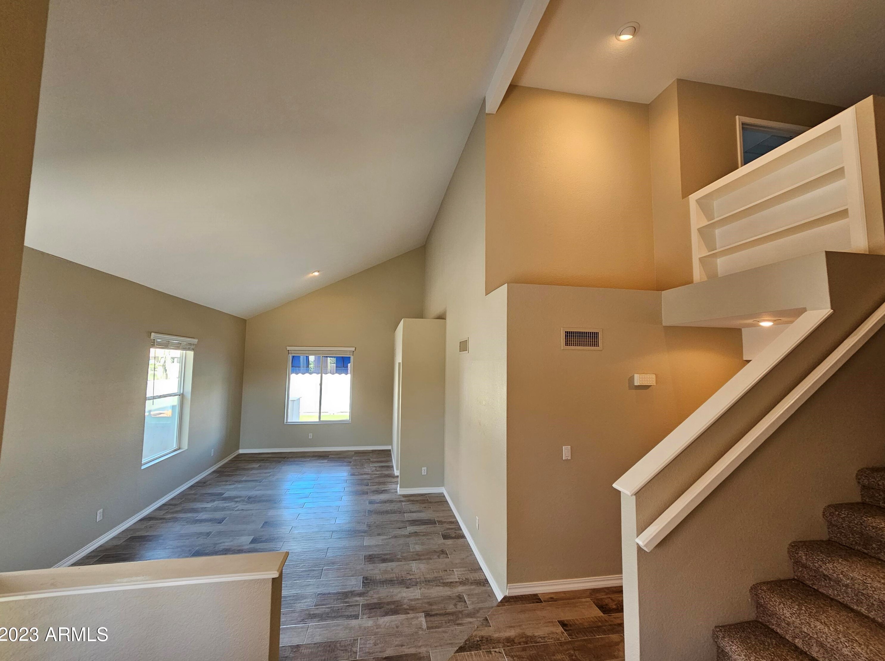 16443 N 34th Way, Phoenix, AZ 85032