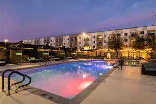 200 E Thomas Rd, Phoenix, AZ 85012 - Photo 13