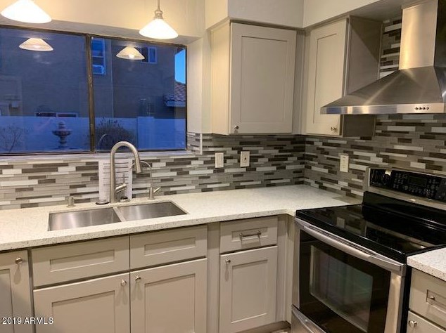 4437 Villa Theresa Dr, Phoenix AZ  85032-1534 exterior
