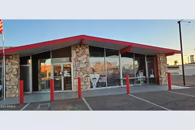 11201 W Michigan Avenue, Youngtown, AZ 85363 - Photo 1