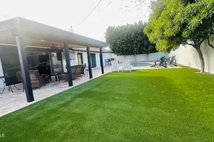 8240 E Turney Ave, Scottsdale, AZ 85251 - Photo 33