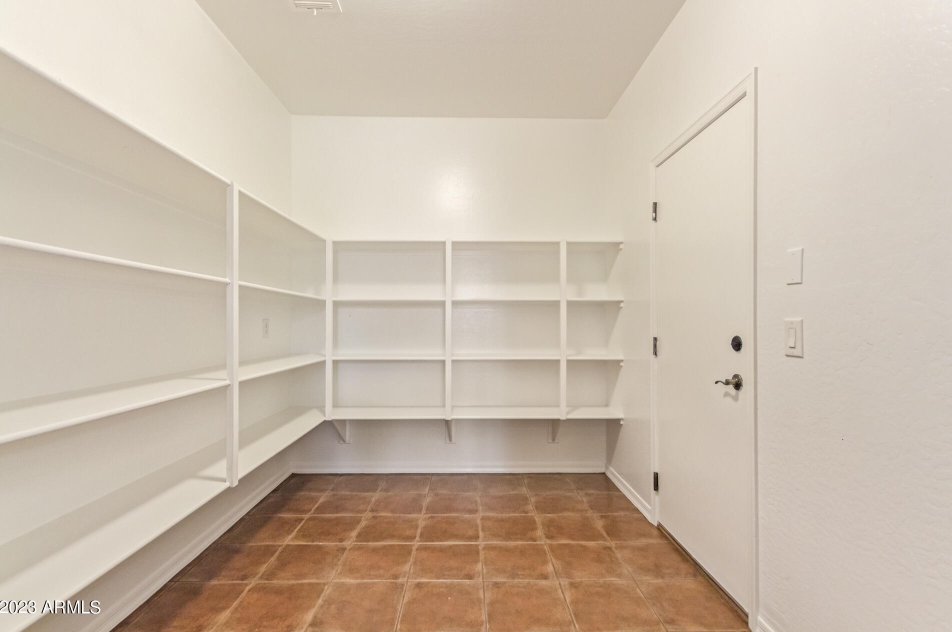 4008 Lydia Ln, Phoenix AZ  85041-4955 exterior