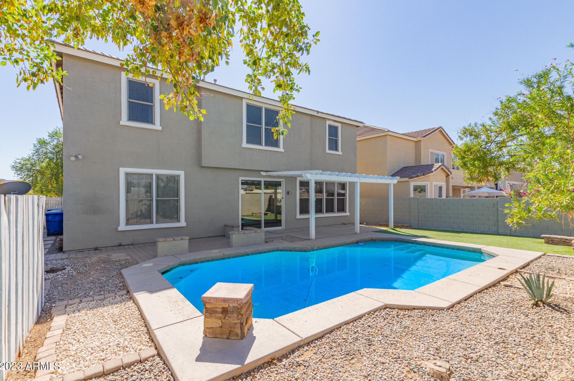 4008 Lydia Ln, Phoenix AZ  85041-4955 exterior