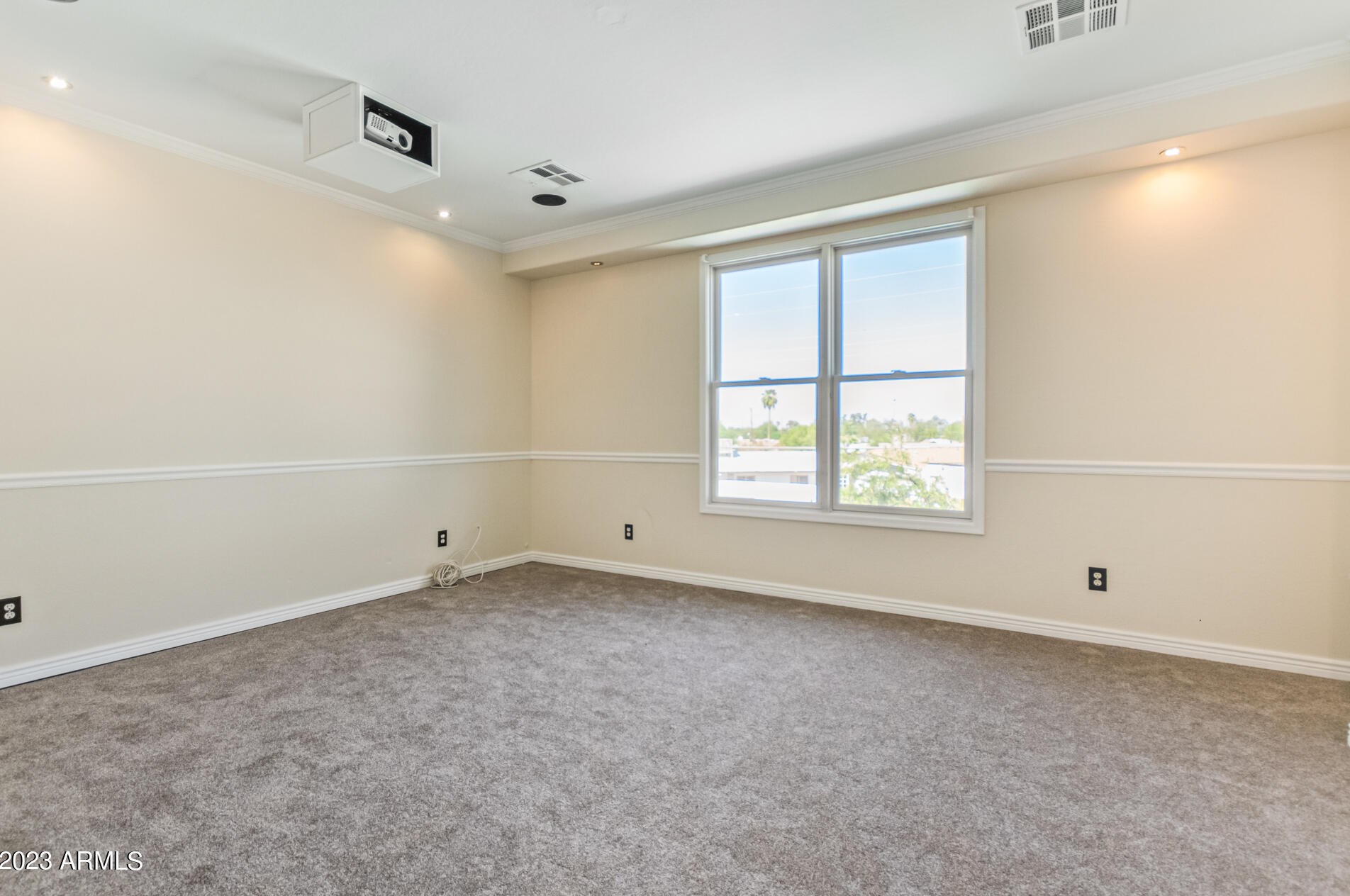 4008 Lydia Ln, Phoenix AZ  85041-4955 exterior