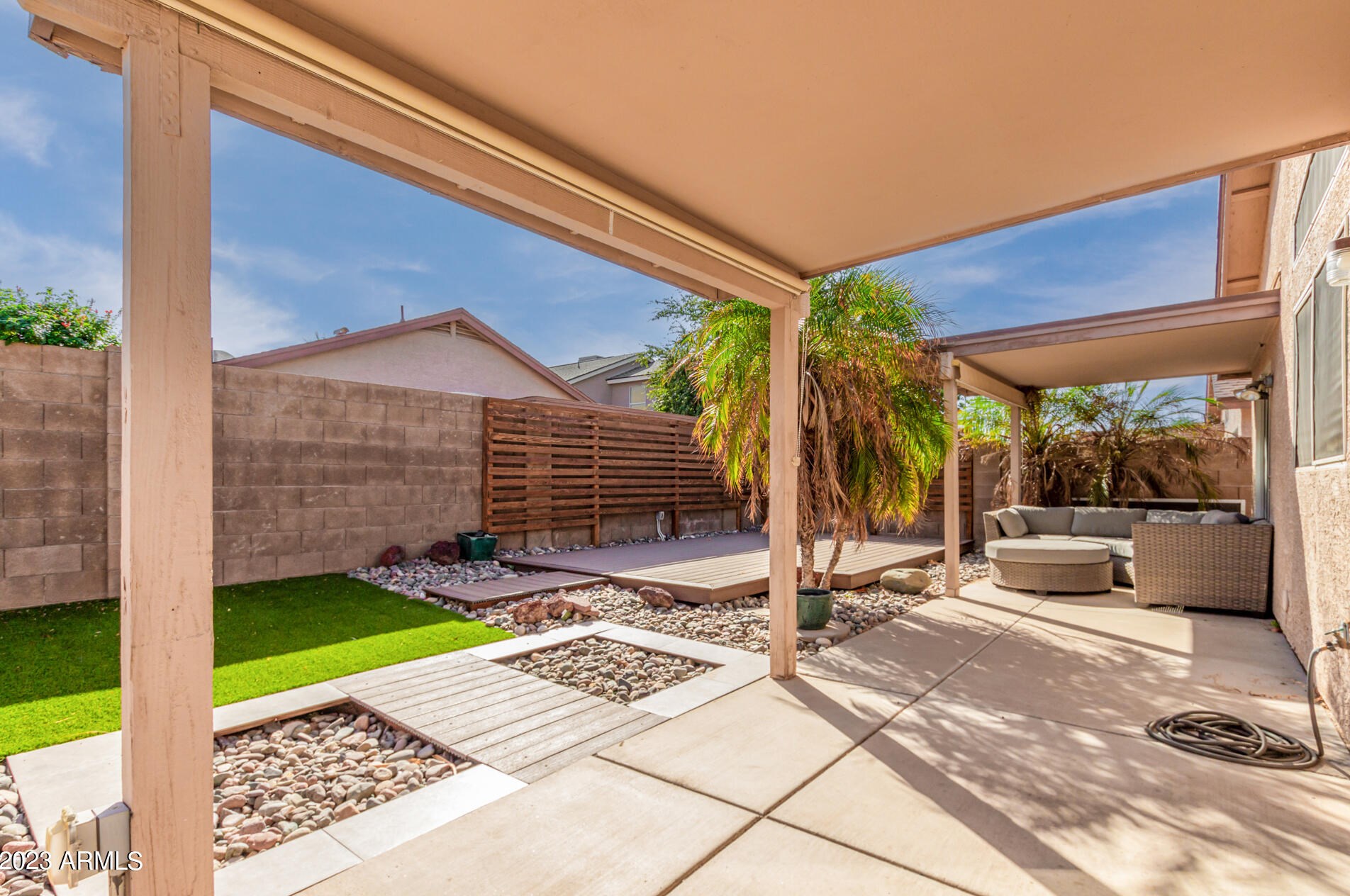 119 Monona Dr, Phoenix AZ  85027-5960 exterior