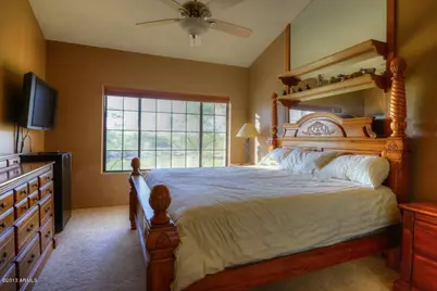 7893 E Joshua Tree Lane, Scottsdale, AZ 85250 - Photo 11