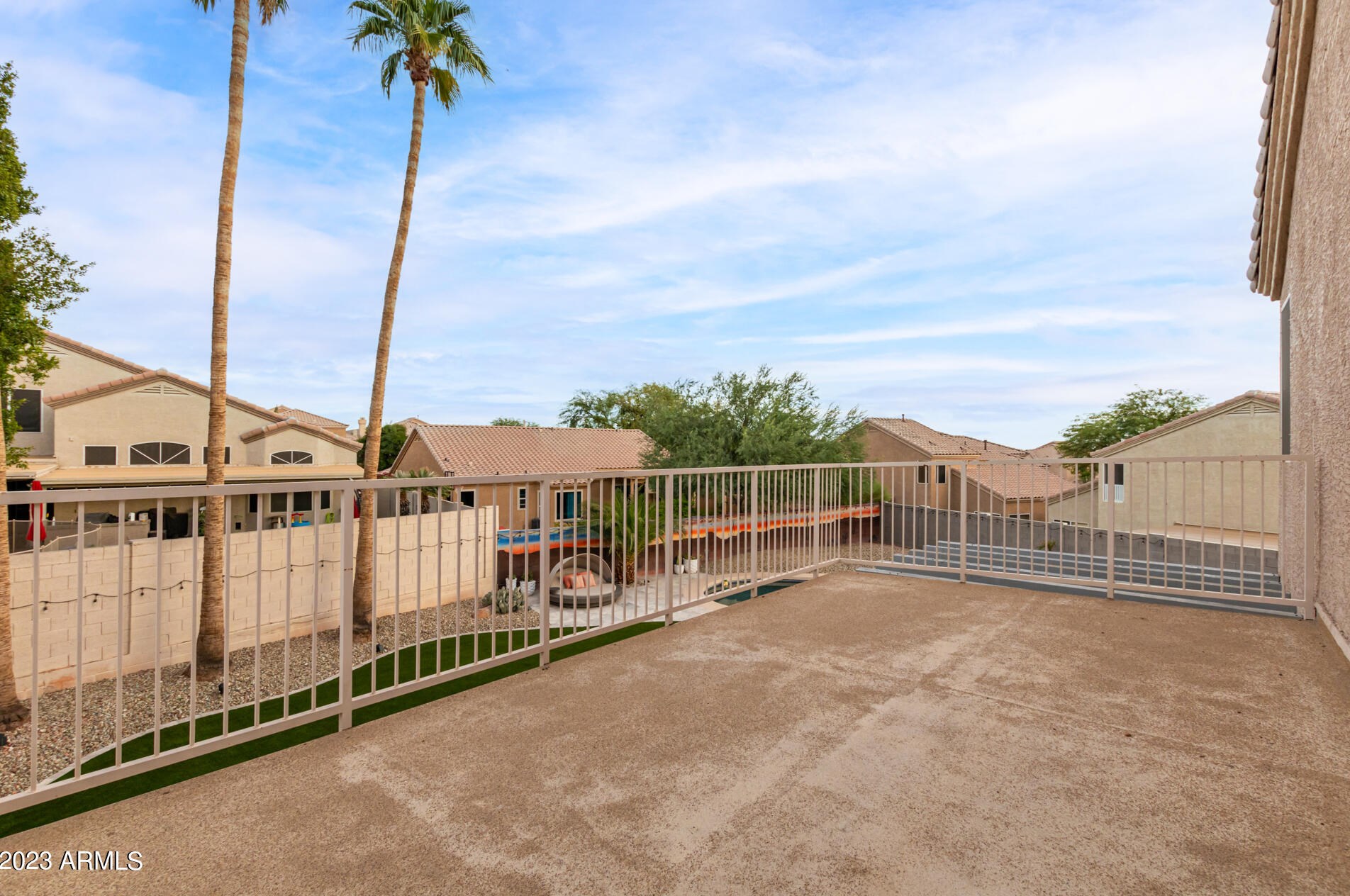 15409 17th Ave, Phoenix AZ  85023-3404 exterior