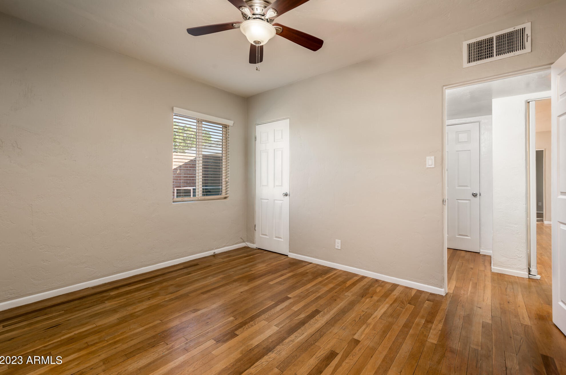 1546 Windsor Ave, Phoenix AZ 85006-1042 exterior